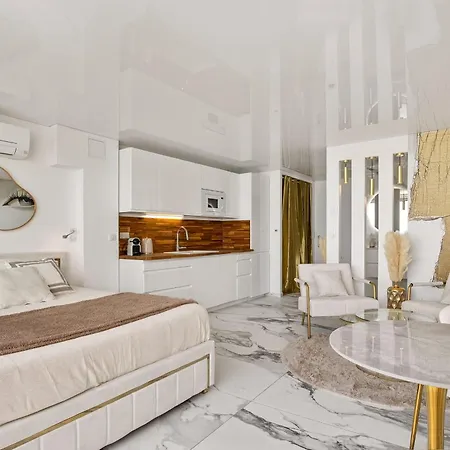 בית נופש Aurea Heliopolis - Exceptional Sea View *