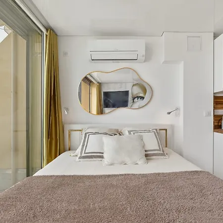 Aurea Heliopolis - Exceptional Sea View אגדה